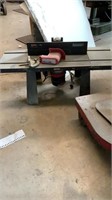 Craftsman router table w/router