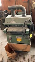 Grizzly sheet sander