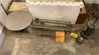 Ohaus triple beam scale w/weights