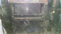 Story and Clark upright piano w/bench
