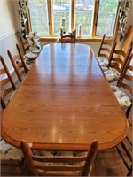 Lrg Oak Table & 10 Chairs