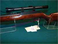 Glenfield Mod: 75C, 22LR rifle, semi auto, --