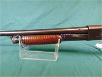 Ithaca Mod: 37 Featherlite, 12ga pump shotgun --