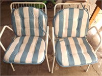 TWO METAL LAWN CHAIRS WITH CUSHIONS
