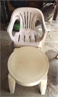 PLASTIC LAWN CHAIRS AND TABLES