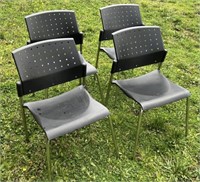 Set of 4 Stackable Black Office Conference Chairs