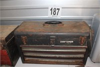 Craftsman Metal Tool Box (U233)