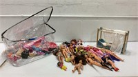 17 Assorted Dolls (Some Barbies ) & More K14H