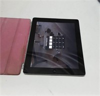 iPad w/ Magnetic Cover Q16B