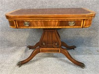 LARGE MAHOGANY BANDED FLIP TOP GAME TABLE