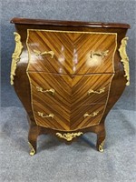 FRENCH 3 DRAWER COMMODE