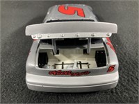 1:24 Limited Edition Terry Labonte Banks