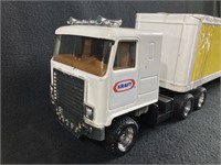 Kraft Caramels Semi Truck and Trailer