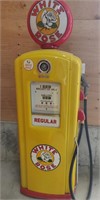 white rose gas pump with plastic globe
