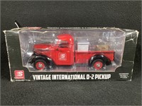 1:25 Vintage International D-2 Speedway Pickup