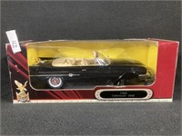 1:18 Deluxe Edition 1960 Chrysler 300F