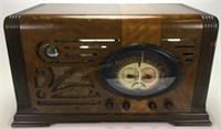 Climax 1930's "Angry Face" Radio