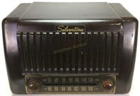Silvertone Table Radio, 1950s
