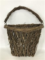 Wooden wall pocket hanging planter basket