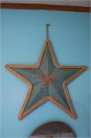 Metal Star Decorative Piece