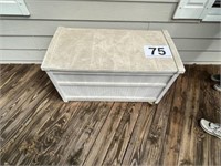 Suncast outdoor storage box w/charcoal & lighter