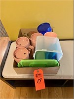 Box lot plastic cups, storage bowls