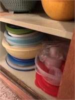Tupperware and plasticware