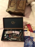 Colt pistol box