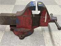 Heavy Duty Bench Vise with 4 inch Jaws