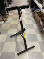 Adjustable Lumber Roller Stand