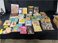 BOX LOT: CHILDRENS BOOKS & EDUCATIONAL BOOKS