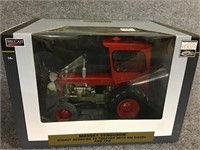 Massey Ferguson Highly Detailed 98 Tractor w/