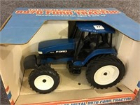 Ford New Holland 8970 Tractor 1/16 Scale-NIB