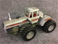 White 4-270 1/16th Scale Tractor