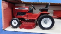 NIB ERTL Snapper Metal Toy Tractor&Wagon