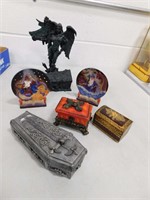 Lot of Dragon and Wizard Items incl Statue, Trinke