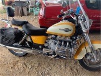 LL- 1999 Honda Valkyrie F6