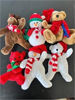 6 Christmas themed stuffed animals