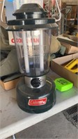 COLEMAN FLUORESCENT LANTERN WITH TWIN YUBES