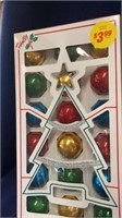 CHRISTMAS TREE ORNAMENTS - ONE PACK VINTAGE