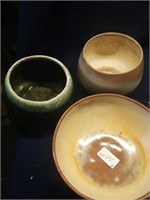 GLASSES AND CLAY BOWLS