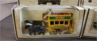 TOY COLLECTABLE VEHICLES