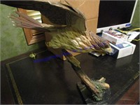 RED TAILED HAWK STATUE