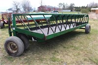 18' green feeder wagon