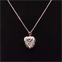 925 Silver Necklace + Heart Locket (base metal)