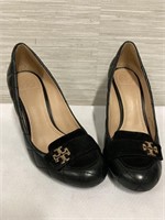 Woman’s Tory Burch Leather Shoes Size 7m