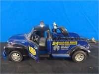 1/24th Scale 1953 Chevy Pick Up Metal Tow Truck
