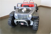 Power Wheels Jeep Hurricane w/ 2 Batteries