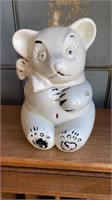 Vintage bear cookie jar. One small chip on back