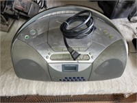 SONY CFD-S200 CD RADIO CASSETTE CORDER